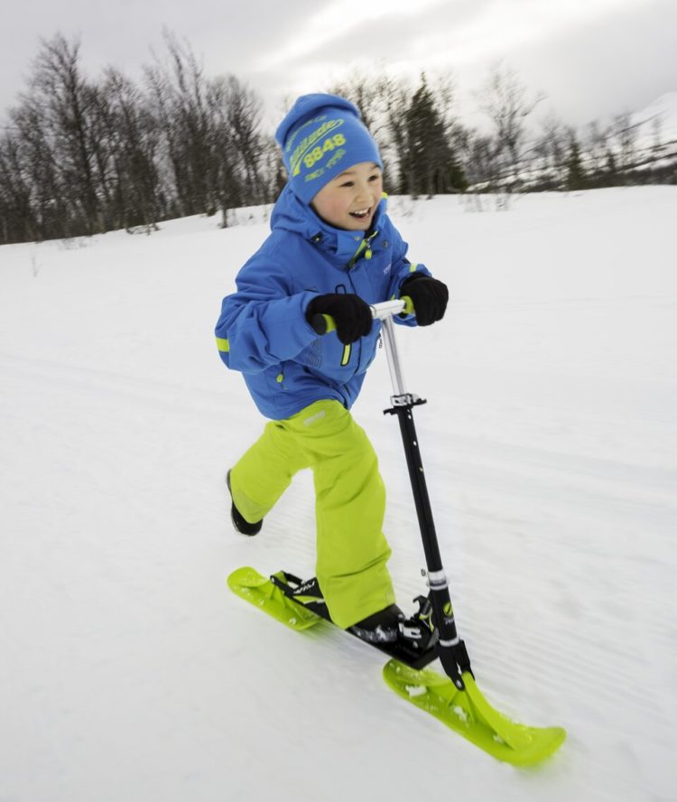 Snow Scooter Stiga Snow Kick™ Lime Snow Sleds Online 